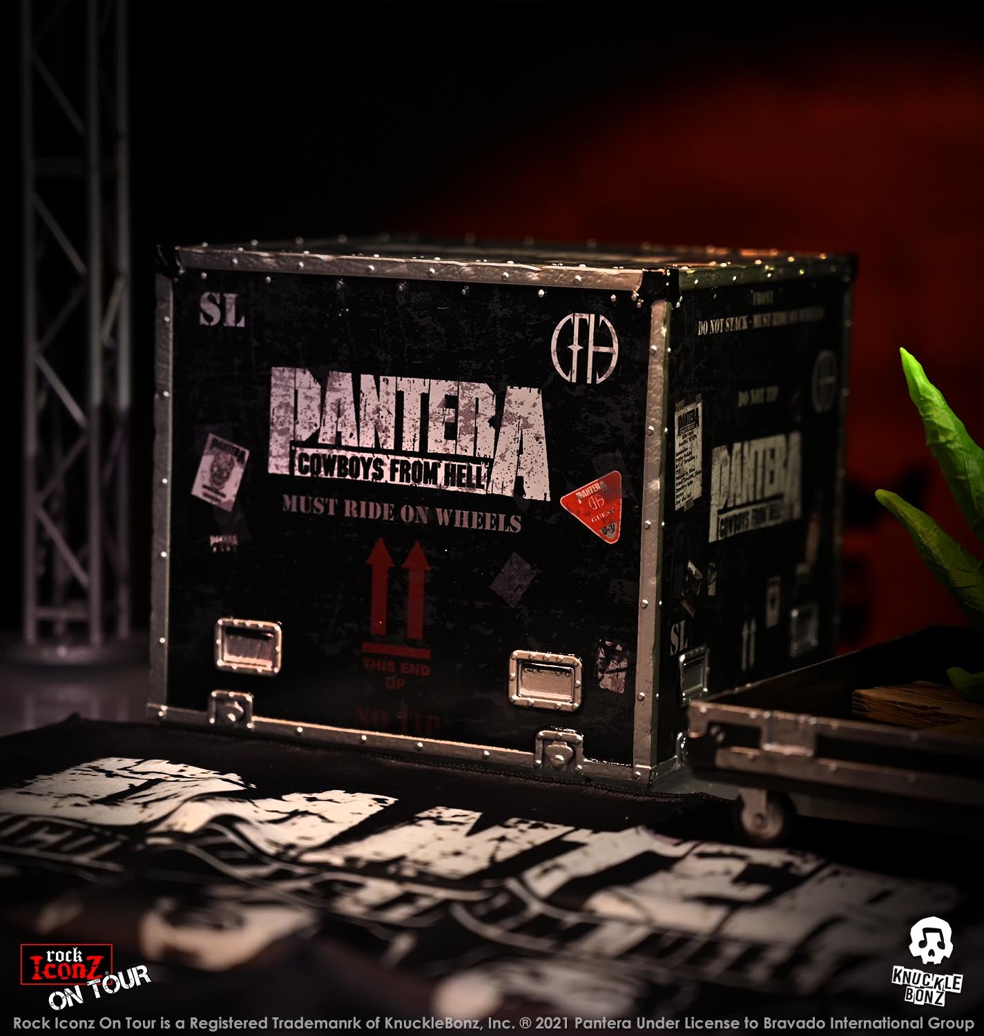 Pantera (Cowboys From Hell) Road Case KnuckleBonz Statue